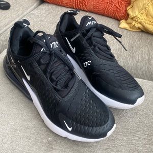 Nike air 270